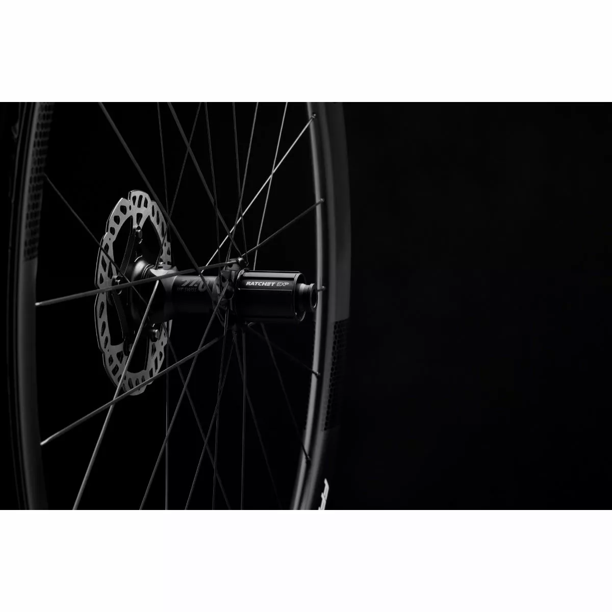 Fast Forward Drift DT240 Carbon Disc Gravel Wheelset - Image 4