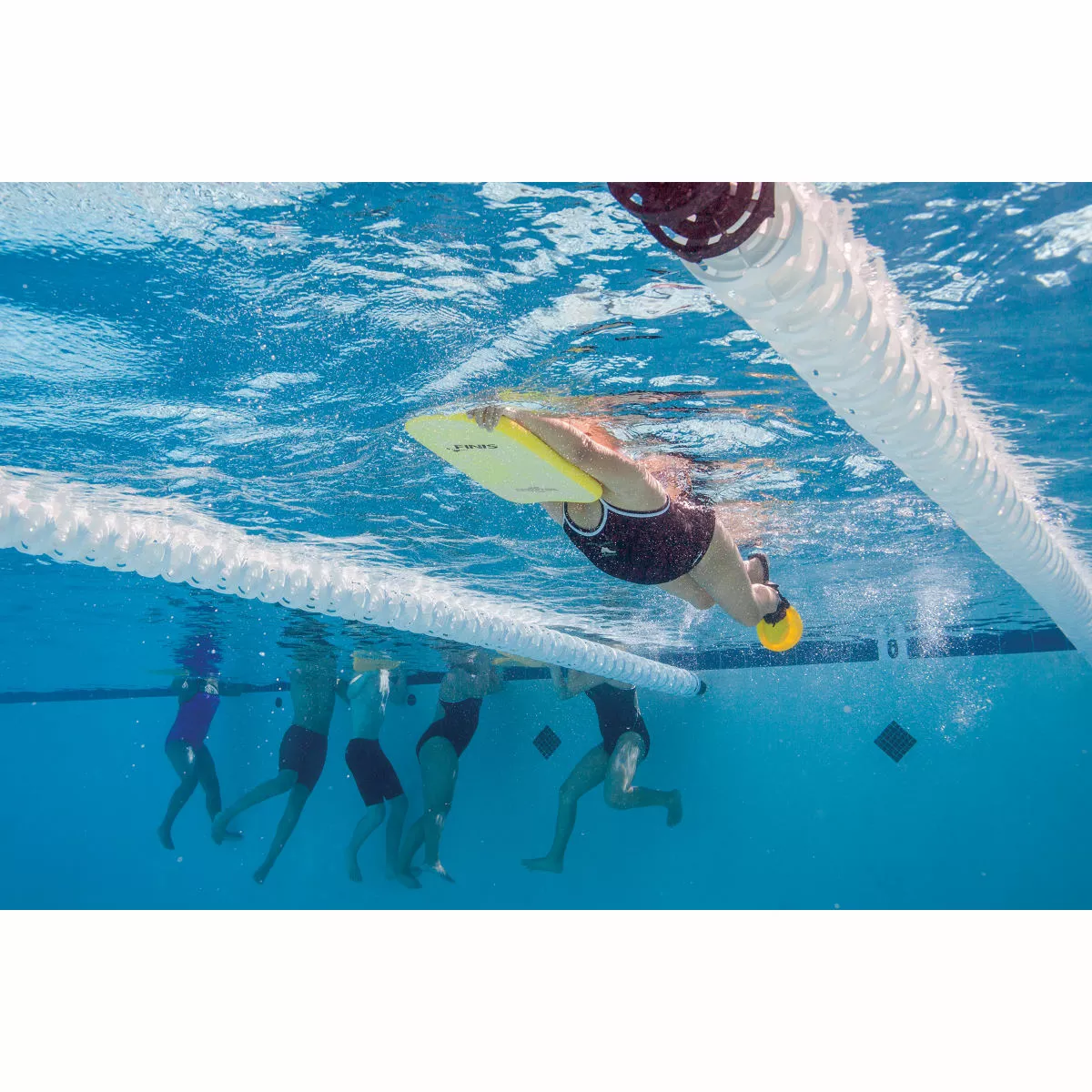 FINIS Foam Kickboard Senior - Image 10