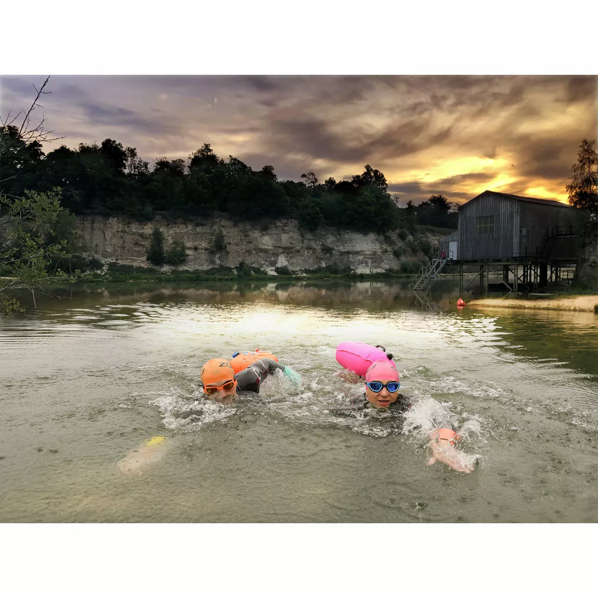 Zone3 Swim Safety Buoy And Dry Bag - Image 8