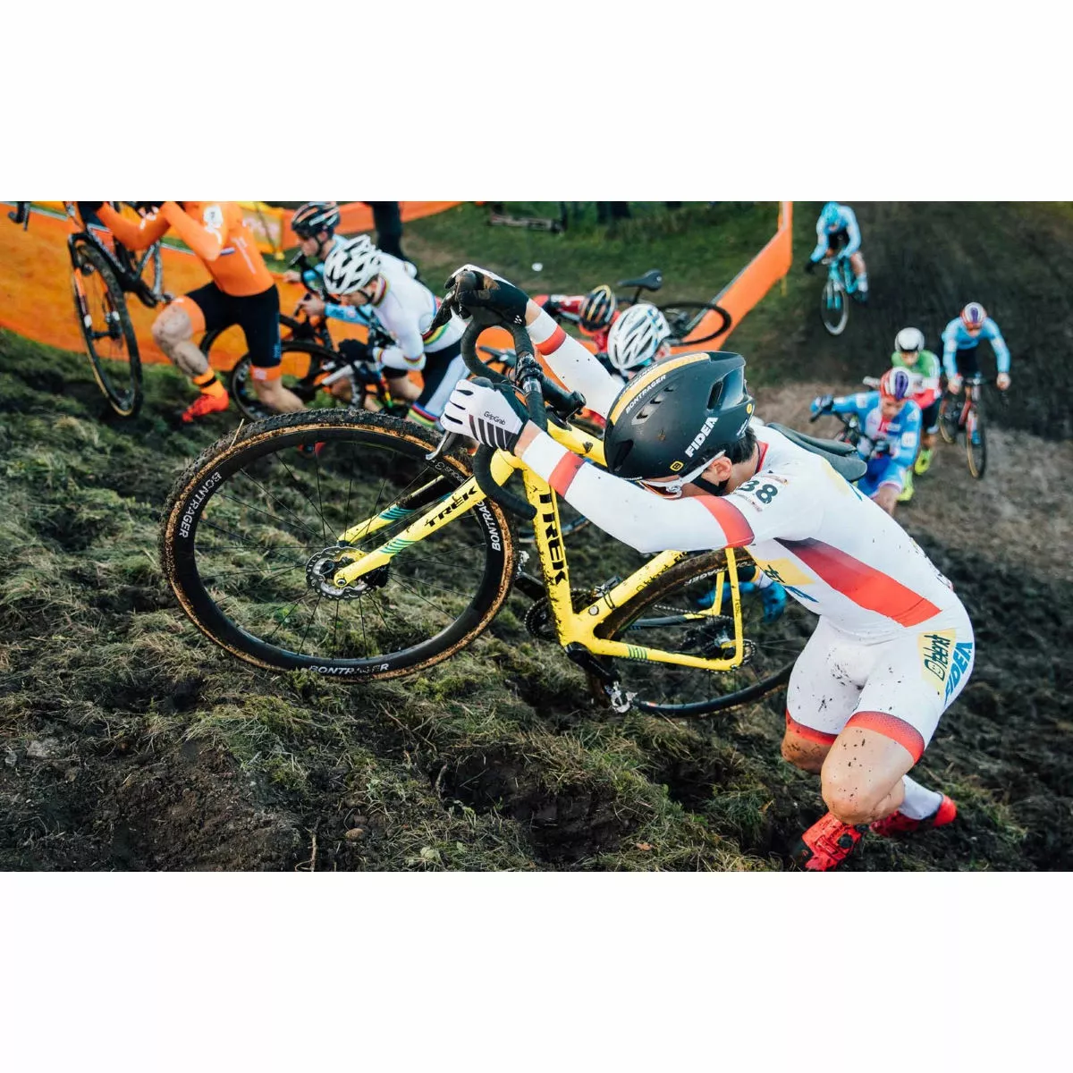 Dugast Pipistrello Neoprene Cyclocross Tyre - Image 3